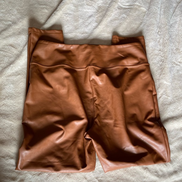 Faux Leather Leggings - Picture 2 of 3